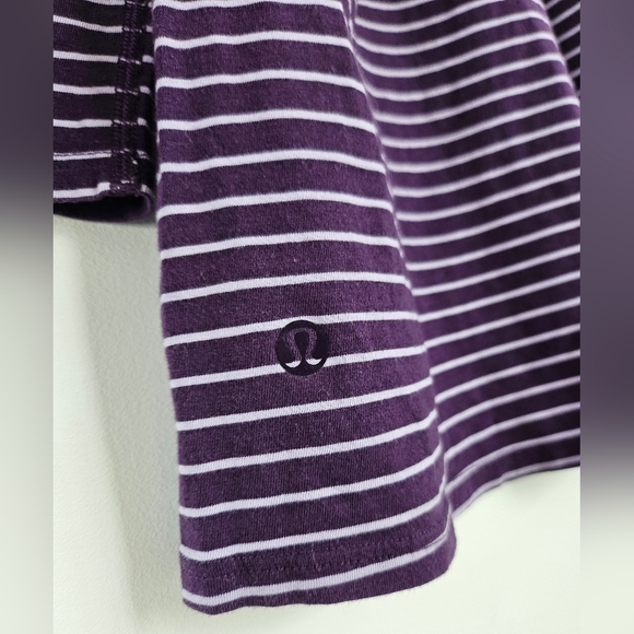 LULULEMON Physically Fit Open Back Purple Stripe T Shirt Sz S/M? - Picture 5 of 12